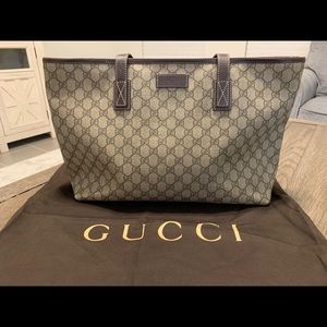 Gucci Supreme Large Totes shoulder bag